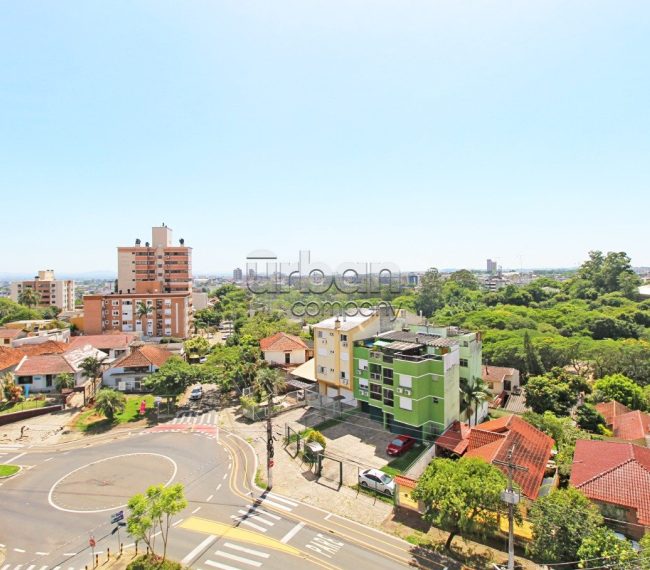 Apartamento com 79m², 2 quartos, 1 suíte, 2 vagas, no bairro Vila Ipiranga em Porto Alegre