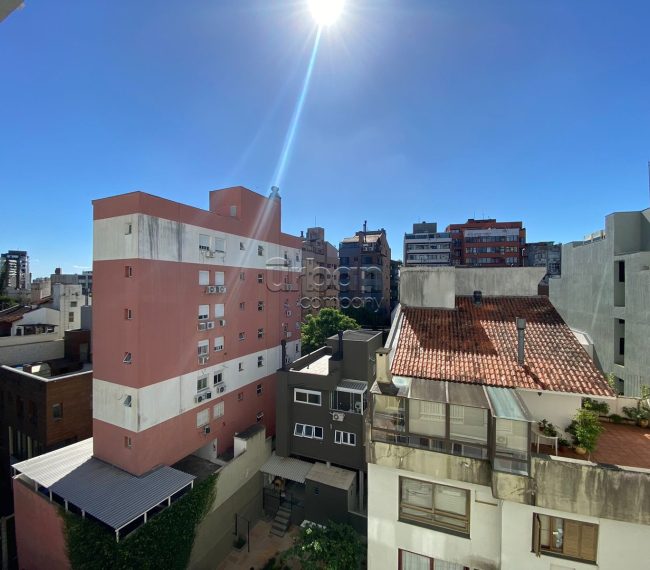 Apartamento com 66m², 2 quartos, 1 suíte, 1 vaga, no bairro Petrópolis em Porto Alegre