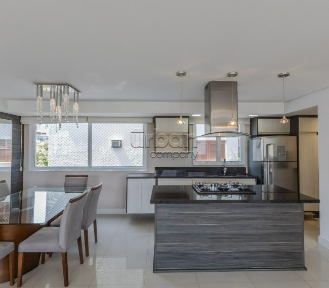 Apartamento com 95m², 3 quartos, 1 suíte, 2 vagas, no bairro Auxiliadora em Porto Alegre