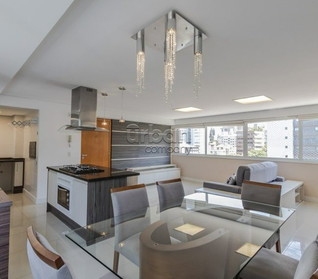 Apartamento com 95m², 3 quartos, 1 suíte, 2 vagas, no bairro Auxiliadora em Porto Alegre