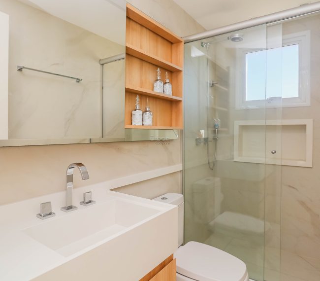 Apartamento com 148m², 3 quartos, 3 suítes, 2 vagas, no bairro Jardim Europa em Porto Alegre