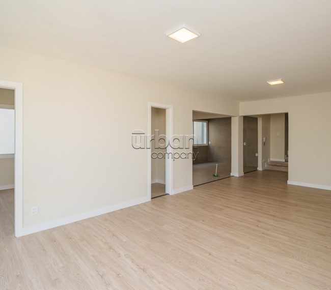 Apartamento com 133m², 3 quartos, 1 suíte, 1 vaga, no bairro Petrópolis em Porto Alegre