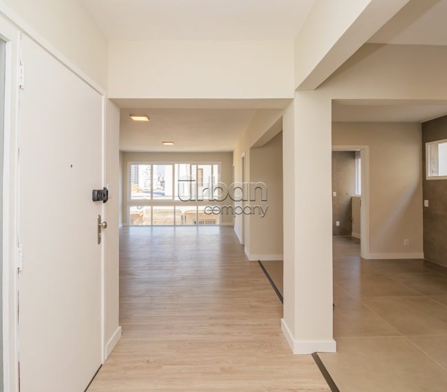 Apartamento com 133m², 3 quartos, 1 suíte, 1 vaga, no bairro Petrópolis em Porto Alegre