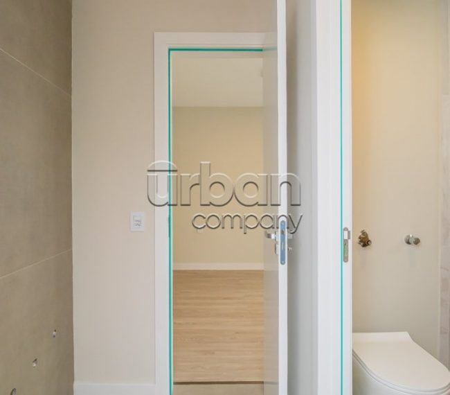 Apartamento com 133m², 3 quartos, 1 suíte, 1 vaga, no bairro Petrópolis em Porto Alegre