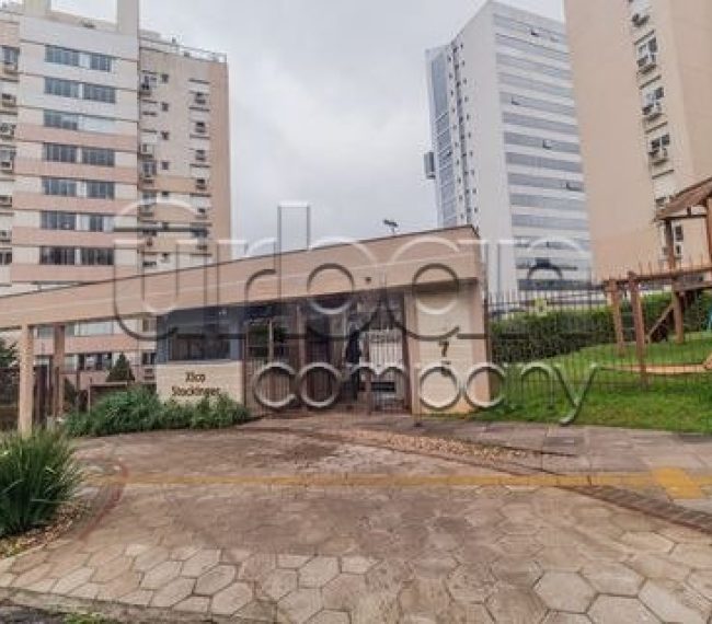 Apartamento com 112m², 3 quartos, 1 suíte, 3 vagas, no bairro Chácara Das Pedras em Porto Alegre