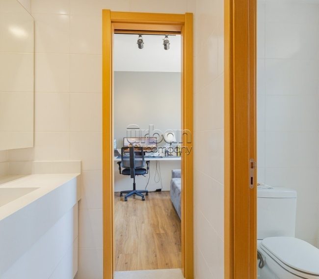 Apartamento com 126m², 3 quartos, 3 suítes, 3 vagas, no bairro Petrópolis em Porto Alegre