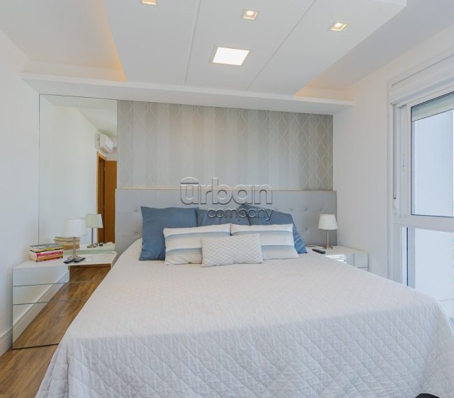 Apartamento com 126m², 3 quartos, 3 suítes, 3 vagas, no bairro Petrópolis em Porto Alegre