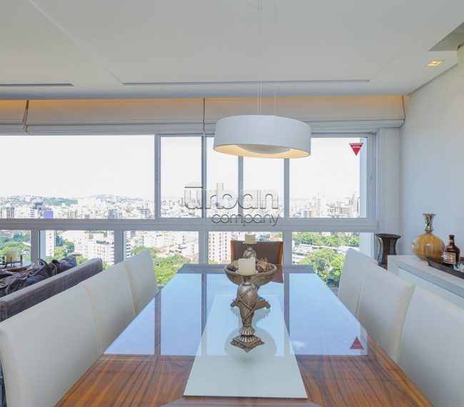 Apartamento com 126m², 3 quartos, 3 suítes, 3 vagas, no bairro Petrópolis em Porto Alegre