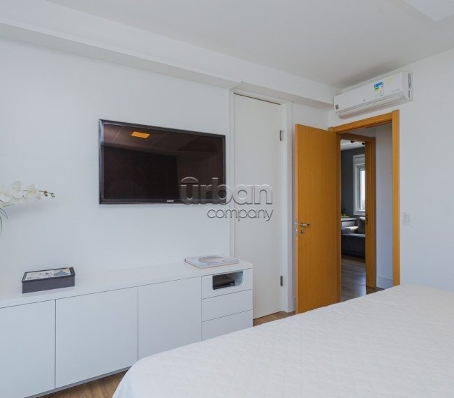 Apartamento com 126m², 3 quartos, 3 suítes, 3 vagas, no bairro Petrópolis em Porto Alegre