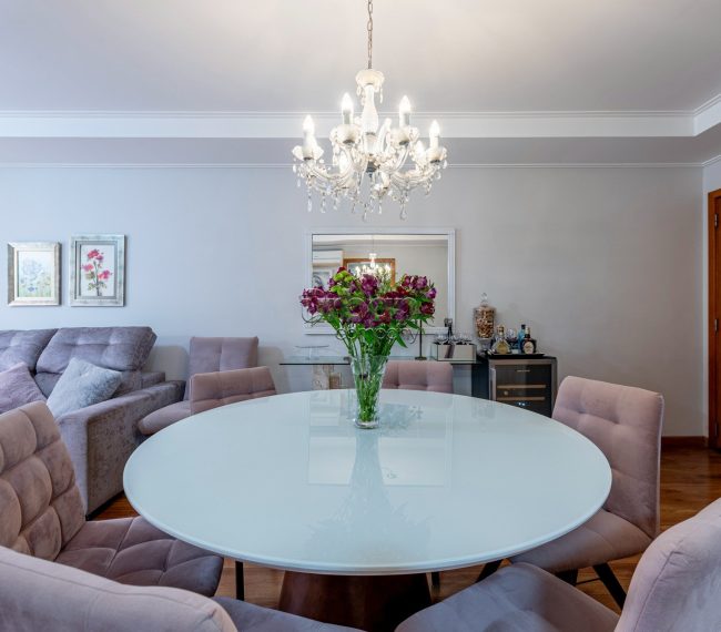 Apartamento Garden com 107m², 3 quartos, 1 suíte, 2 vagas, no bairro Chácara Das Pedras em Porto Alegre