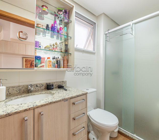 Apartamento Garden com 107m², 3 quartos, 1 suíte, 2 vagas, no bairro Chácara Das Pedras em Porto Alegre