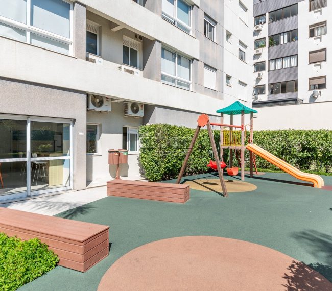 Apartamento com 64m², 2 quartos, 1 suíte, 2 vagas, no bairro Jardim Botânico em Porto Alegre