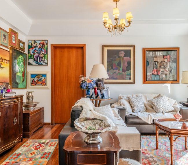 Apartamento com 98m², 2 quartos, 2 suítes, 1 vaga, no bairro Moinhos de Vento em Porto Alegre