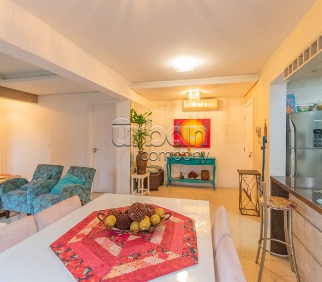 Apartamento com 73m², 2 quartos, 1 vaga, no bairro Passo da Areia em Porto Alegre