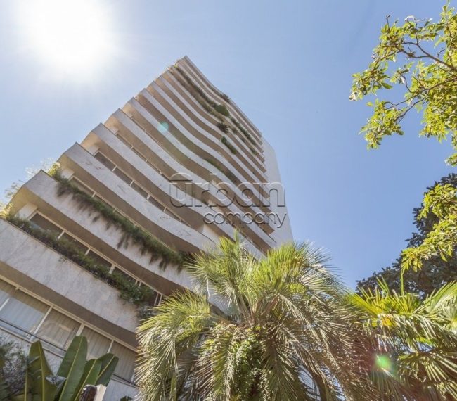 Apartamento com 336m², 4 quartos, 4 suítes, 4 vagas, no bairro Bela Vista em Porto Alegre