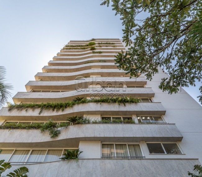 Apartamento com 336m², 4 quartos, 4 suítes, 4 vagas, no bairro Bela Vista em Porto Alegre