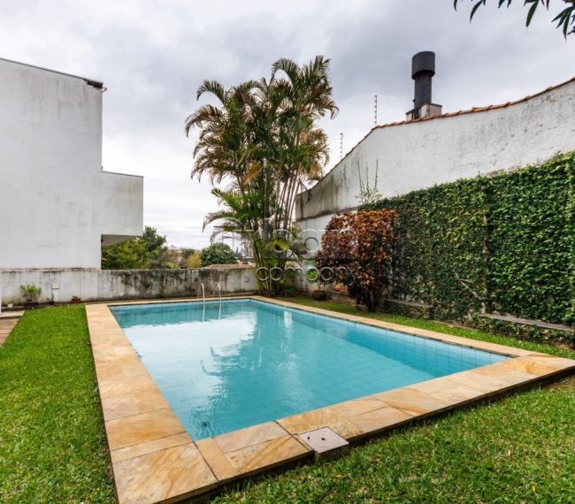 Casa com 306m², 3 quartos, 3 suítes, 6 vagas, no bairro Boa Vista em Porto Alegre