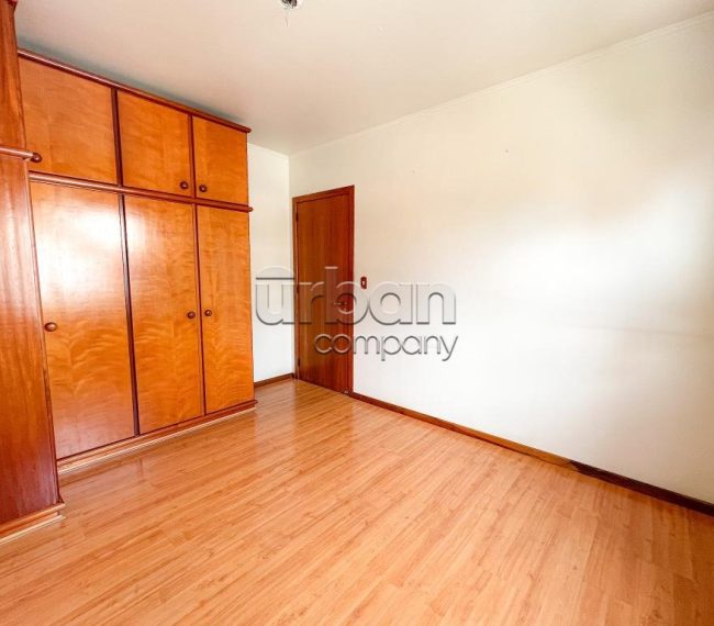 Apartamento com 59m², 2 quartos, 1 vaga, no bairro Vila Ipiranga em Porto Alegre