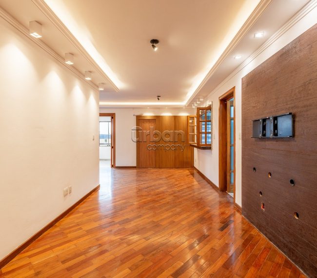 Apartamento com 145m², 3 quartos, 1 suíte, 1 vaga, no bairro Bela Vista em Porto Alegre