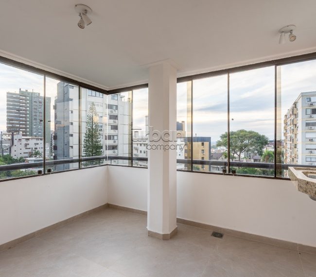 Apartamento com 145m², 3 quartos, 1 suíte, 1 vaga, no bairro Bela Vista em Porto Alegre