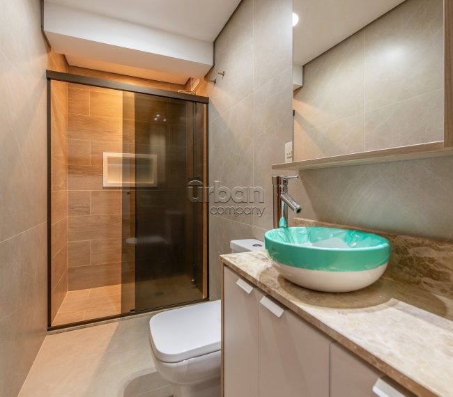 Apartamento com 145m², 3 quartos, 1 suíte, 1 vaga, no bairro Bela Vista em Porto Alegre