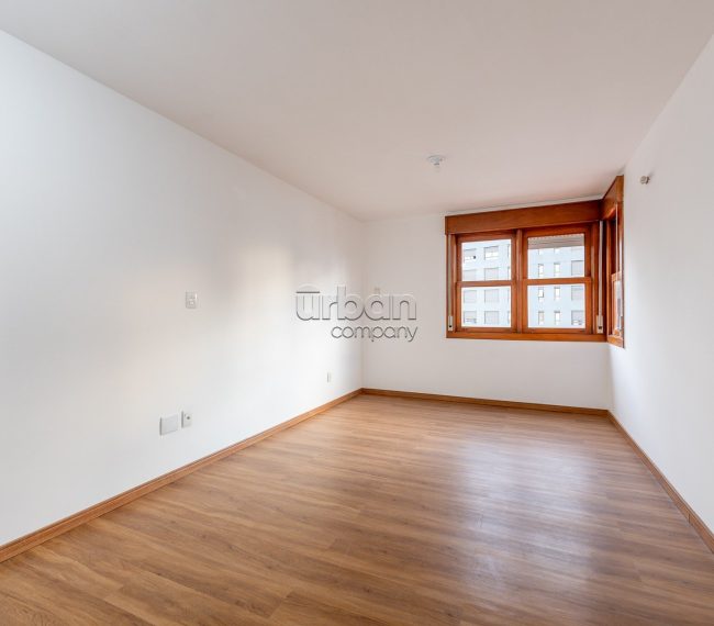 Apartamento com 145m², 3 quartos, 1 suíte, 1 vaga, no bairro Bela Vista em Porto Alegre
