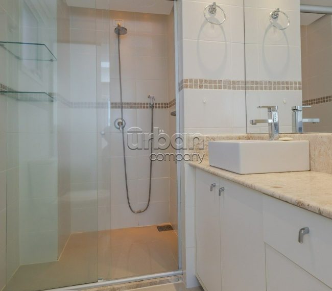 Apartamento com 95m², 3 quartos, 1 suíte, 2 vagas, no bairro Auxiliadora em Porto Alegre