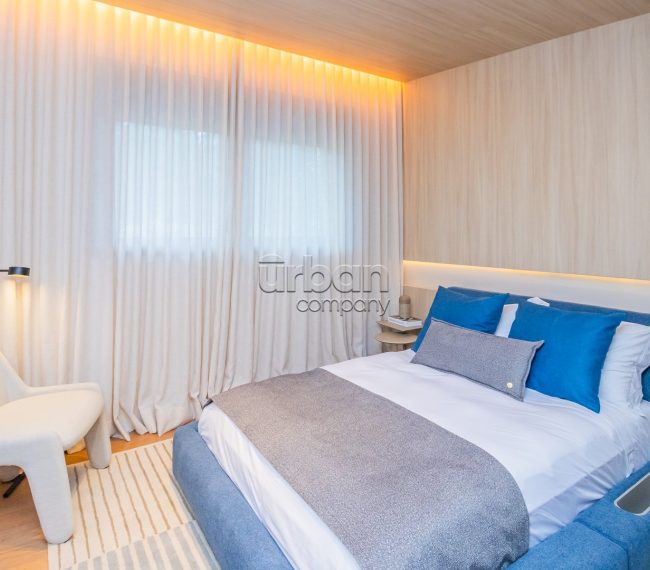 Apartamento com 172m², 3 quartos, 3 suítes, 3 vagas, no bairro Moinhos de Vento em Porto Alegre