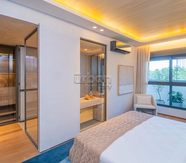 Apartamento com 172m², 3 quartos, 3 suítes, 3 vagas, no bairro Moinhos de Vento em Porto Alegre