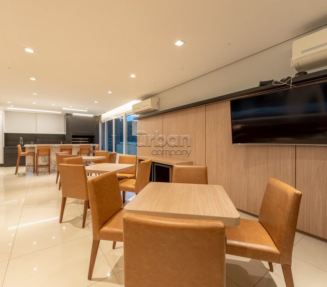 Apartamento com 147m², 3 quartos, 3 suítes, 3 vagas, no bairro Moinhos de Vento em Porto Alegre
