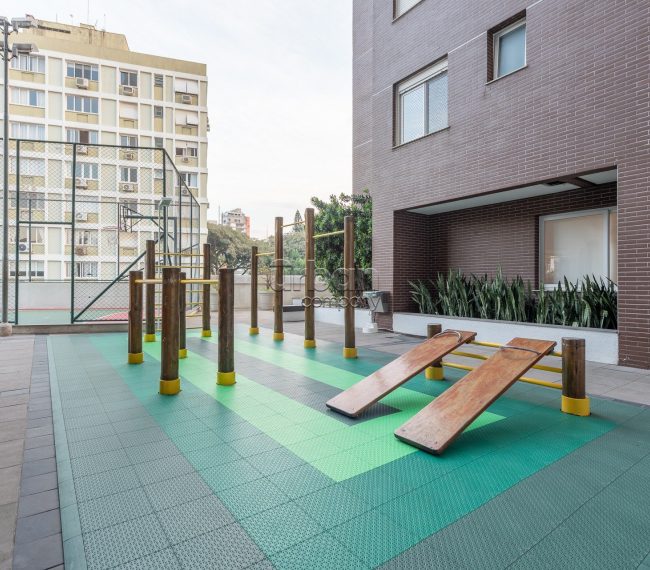 Apartamento com 147m², 3 quartos, 3 suítes, 3 vagas, no bairro Moinhos de Vento em Porto Alegre