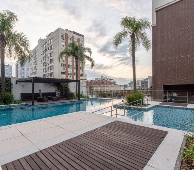 Apartamento com 147m², 3 quartos, 3 suítes, 3 vagas, no bairro Moinhos de Vento em Porto Alegre