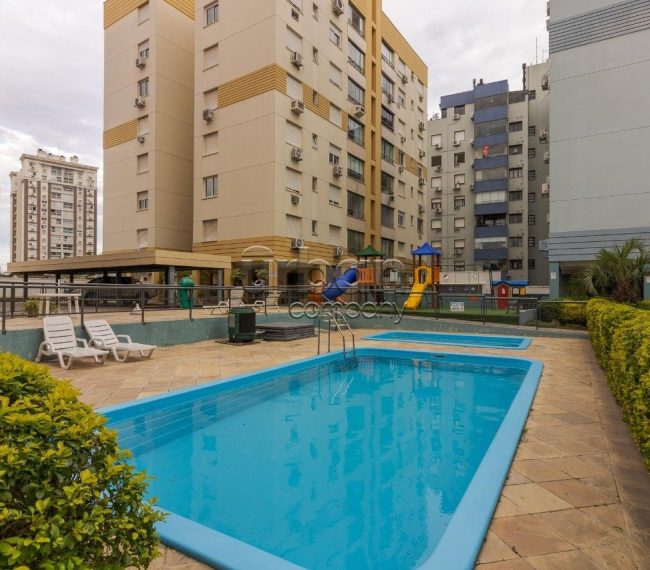 Apartamento com 84m², 3 quartos, 1 suíte, 1 vaga, no bairro Boa Vista em Porto Alegre