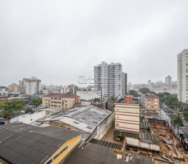 Apartamento com 92m², 3 quartos, 3 suítes, 2 vagas, no bairro Passo da Areia em Porto Alegre