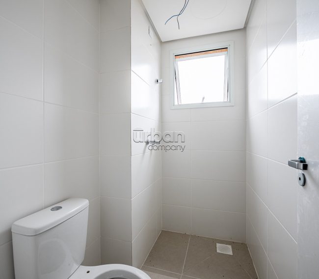 Apartamento com 92m², 3 quartos, 3 suítes, 2 vagas, no bairro Passo da Areia em Porto Alegre