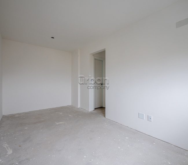 Apartamento com 92m², 3 quartos, 3 suítes, 2 vagas, no bairro Passo da Areia em Porto Alegre