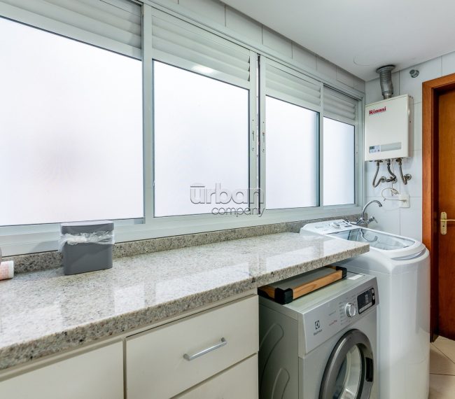Apartamento com 128m², 3 quartos, 1 suíte, 2 vagas, no bairro Higienópolis em Porto Alegre