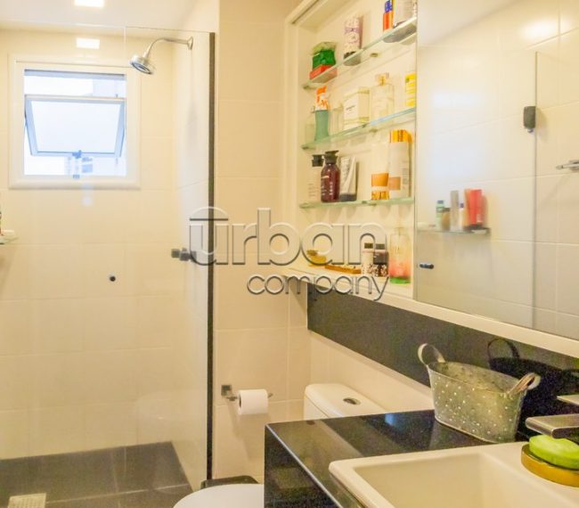 Apartamento com 83m², 3 quartos, 1 suíte, 2 vagas, no bairro Passo da Areia em Porto Alegre
