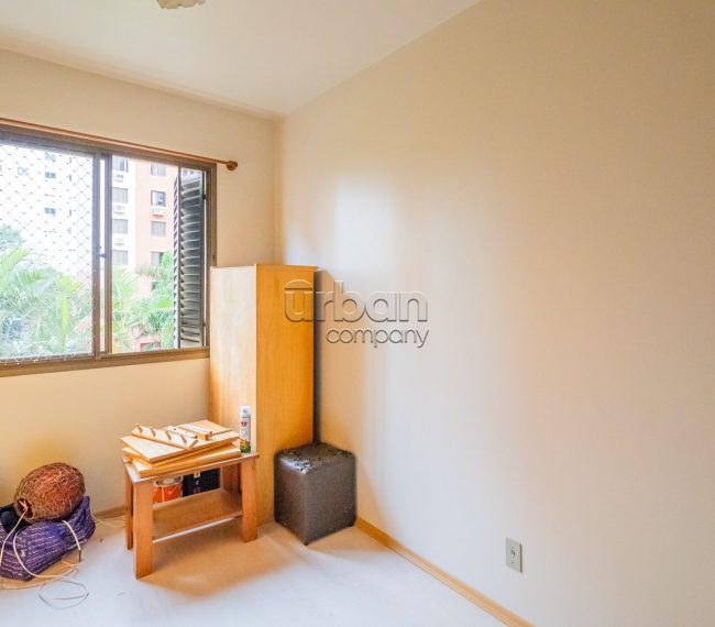Apartamento com 70m², 3 quartos, 1 vaga, no bairro Cristo Redentor em Porto Alegre