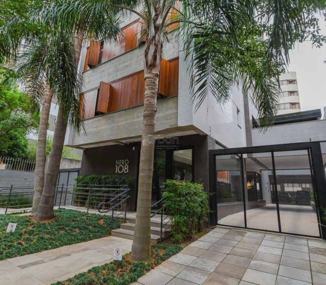 Apartamento com 110m², 2 quartos, 2 suítes, 2 vagas, no bairro Petrópolis em Porto Alegre