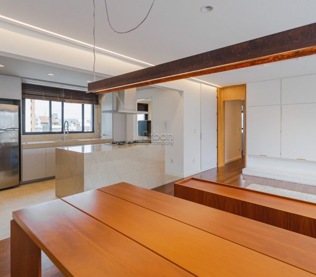 Apartamento com 110m², 2 quartos, 2 suítes, 2 vagas, no bairro Petrópolis em Porto Alegre
