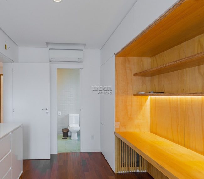 Apartamento com 110m², 2 quartos, 2 suítes, 2 vagas, no bairro Petrópolis em Porto Alegre