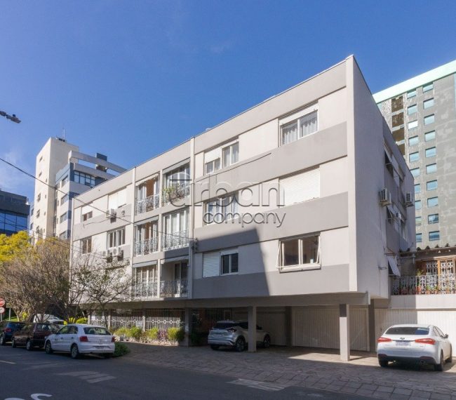 Apartamento com 136m², 4 quartos, 1 suíte, 4 vagas, no bairro Petrópolis em Porto Alegre