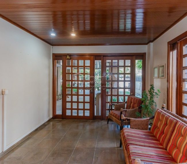 Cobertura com 165m², 3 quartos, 1 suíte, 2 vagas, no bairro Rio Branco em Porto Alegre