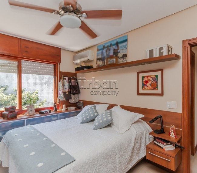Cobertura com 165m², 3 quartos, 1 suíte, 2 vagas, no bairro Rio Branco em Porto Alegre