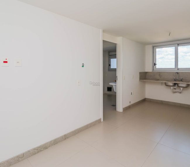 Apartamento com 307m², 3 quartos, 3 suítes, 4 vagas, no bairro Jardim Europa em Porto Alegre