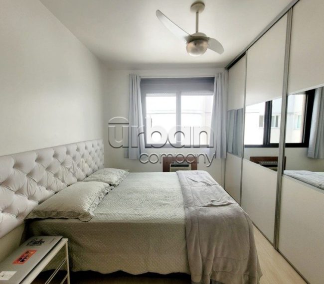 Apartamento com 51m², 1 quarto, 1 suíte, 1 vaga, no bairro Mont Serrat em Porto Alegre