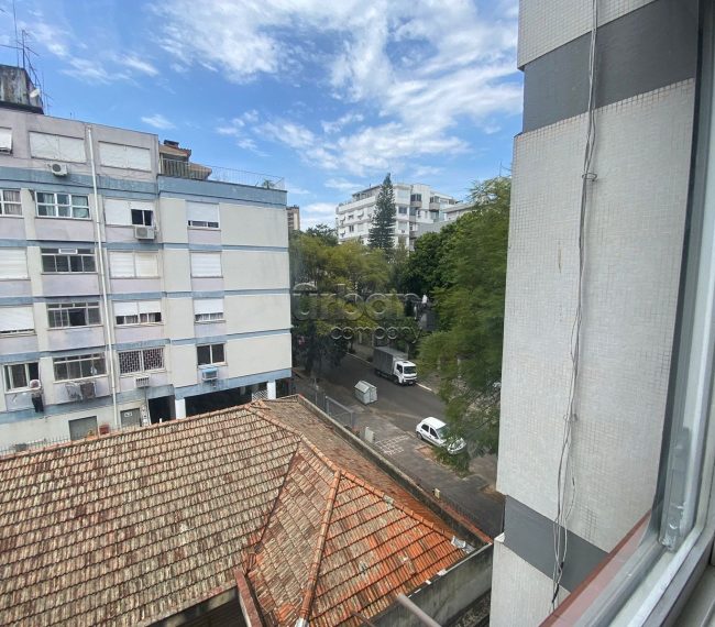 Apartamento com 94m², 3 quartos, 1 suíte, 1 vaga, no bairro Higienópolis em Porto Alegre