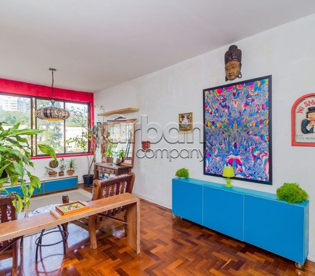 Apartamento com 109m², 4 quartos, 1 vaga, no bairro Floresta em Porto Alegre