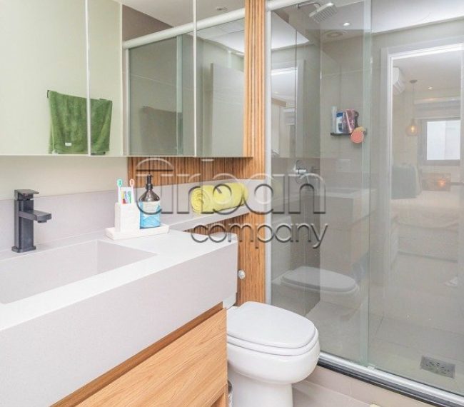Apartamento com 56m², 1 quarto, 1 suíte, 1 vaga, no bairro Chácara Das Pedras em Porto Alegre